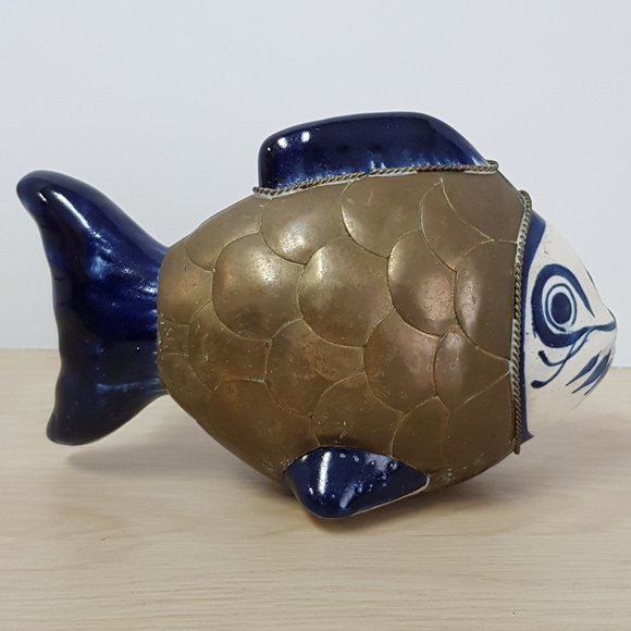 Baja Brass Pottery Fish - Picture 7 of 8